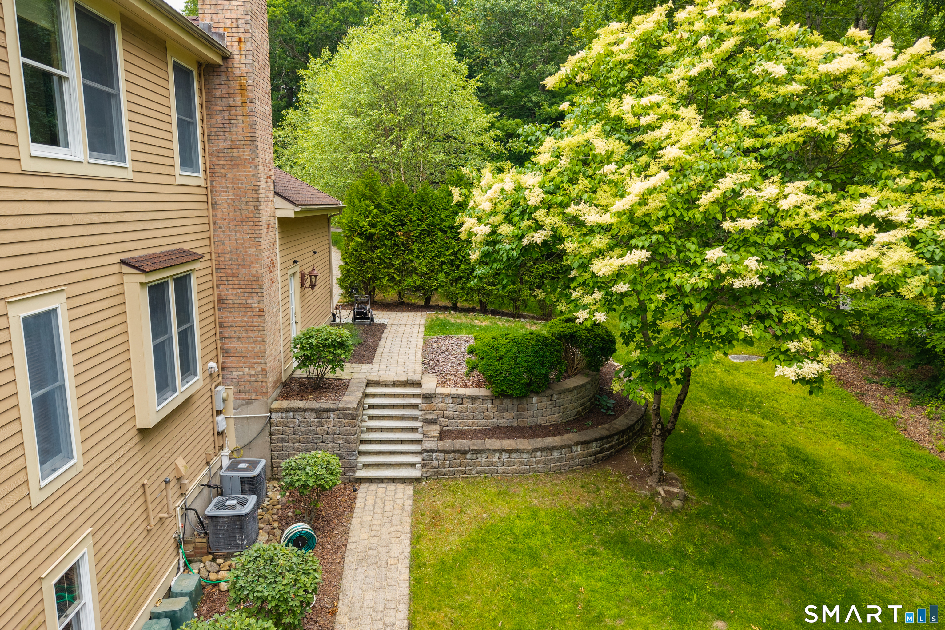 32 Staba Drive Haddam CT 06441