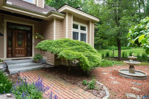 32 Staba Drive Haddam CT 06441