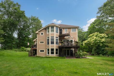 32 Staba Drive Haddam CT 06441