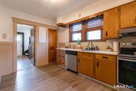 443 Highland Avenue Waterbury CT 06708