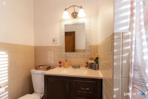 443 Highland Avenue Waterbury CT 06708