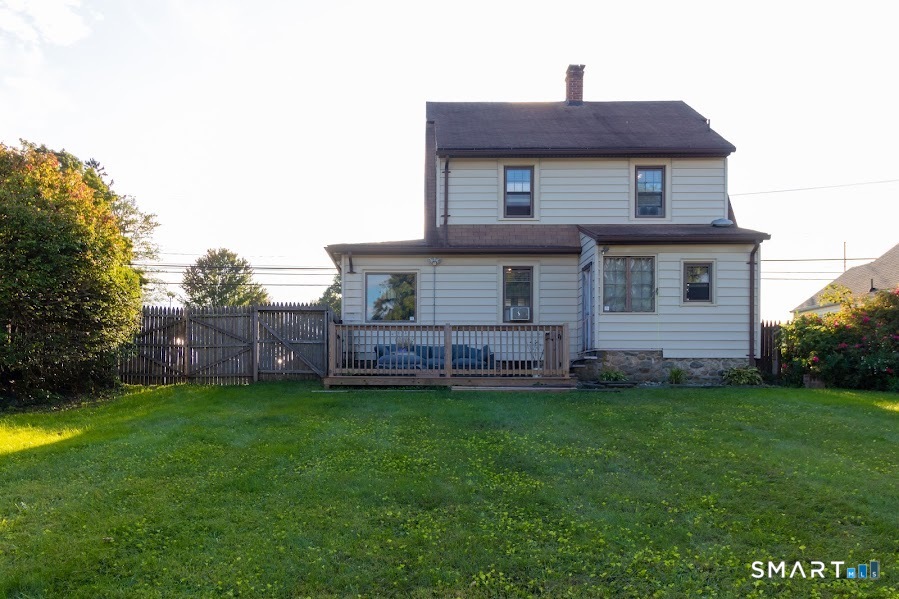 443 Highland Avenue Waterbury CT 06708