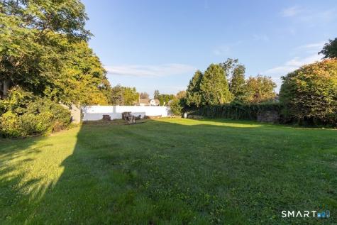443 Highland Avenue Waterbury CT 06708