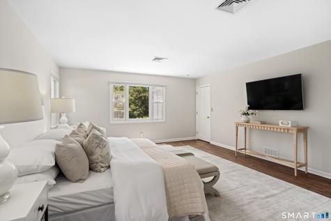 3050 Bronson Road Fairfield CT 06824