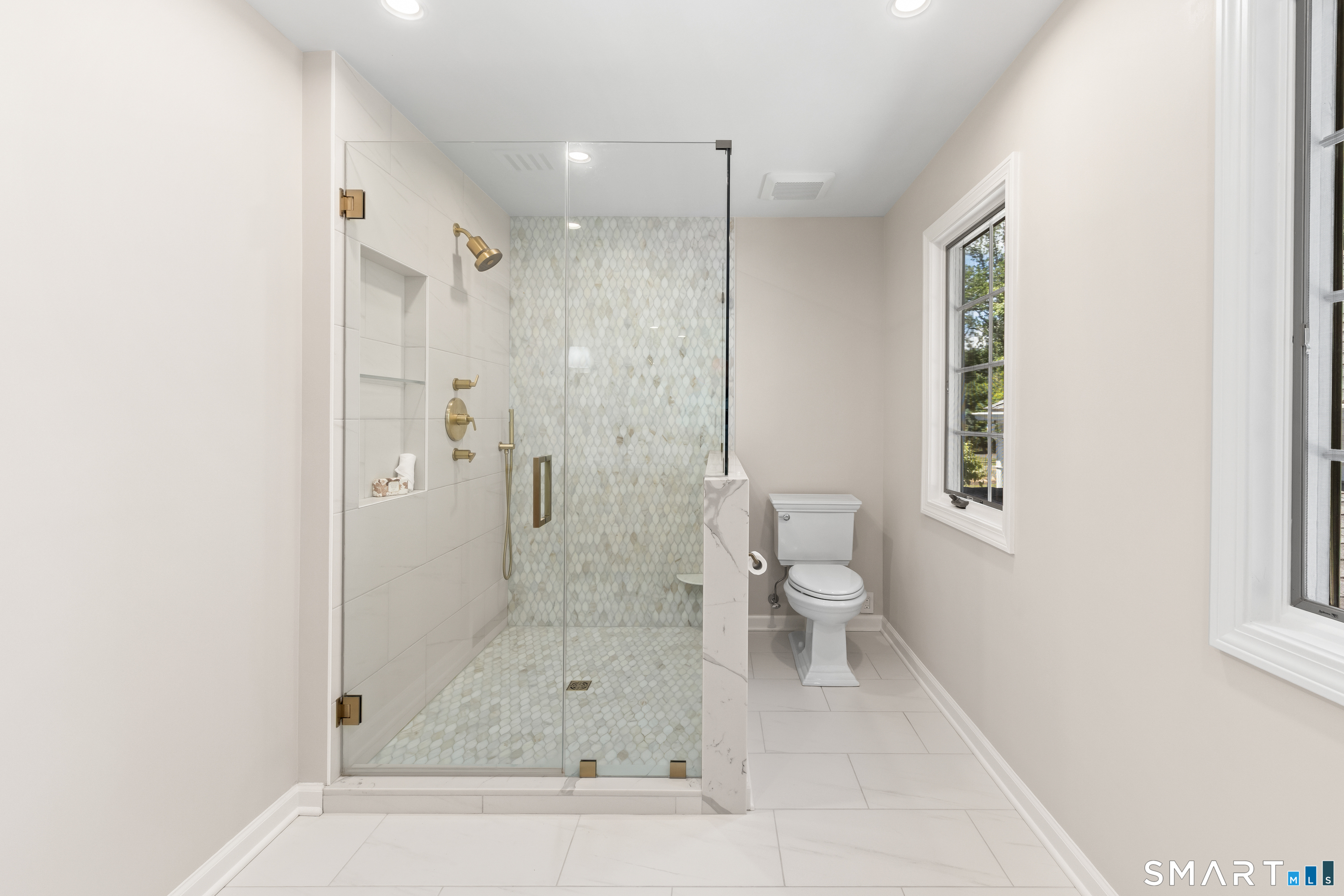 3050 Bronson Road Fairfield CT 06824