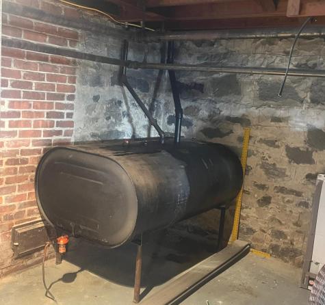 16 Holbrook Court Ansonia CT 06401