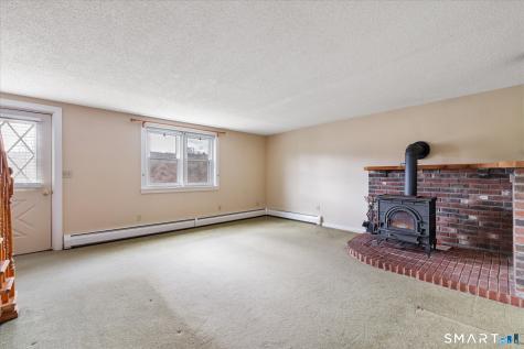 49 Bosworth Road Pomfret CT 06259