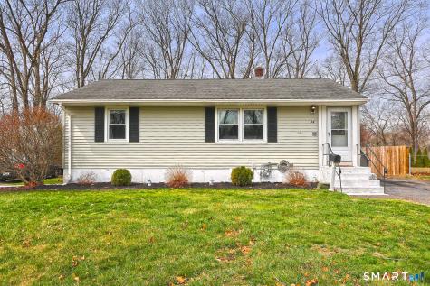 44 Woodvale Road West Haven CT 06516
