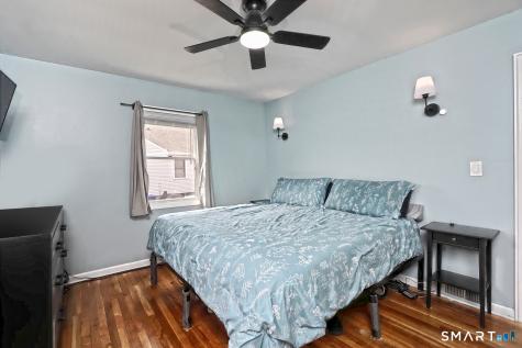 44 Woodvale Road West Haven CT 06516