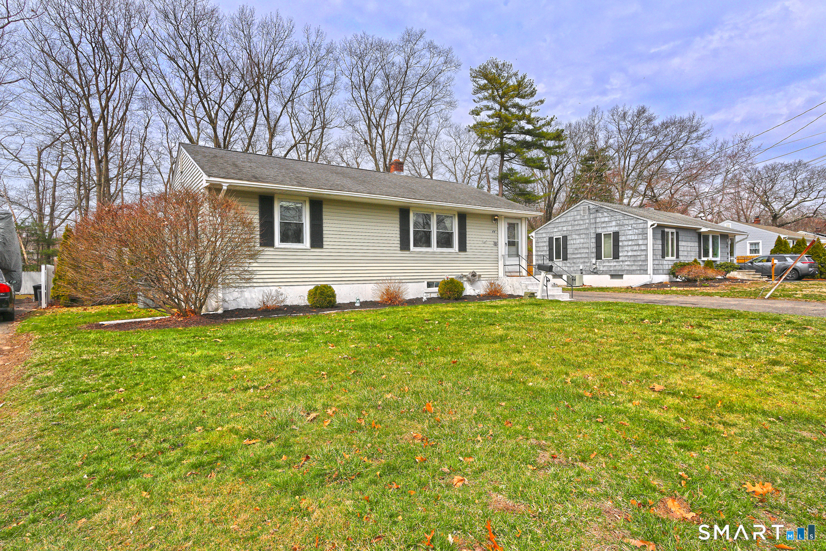 44 Woodvale Road West Haven CT 06516