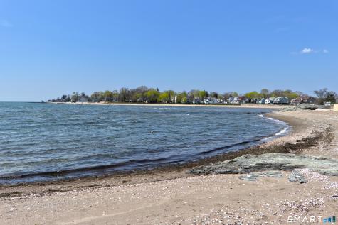 44 Woodvale Road West Haven CT 06516