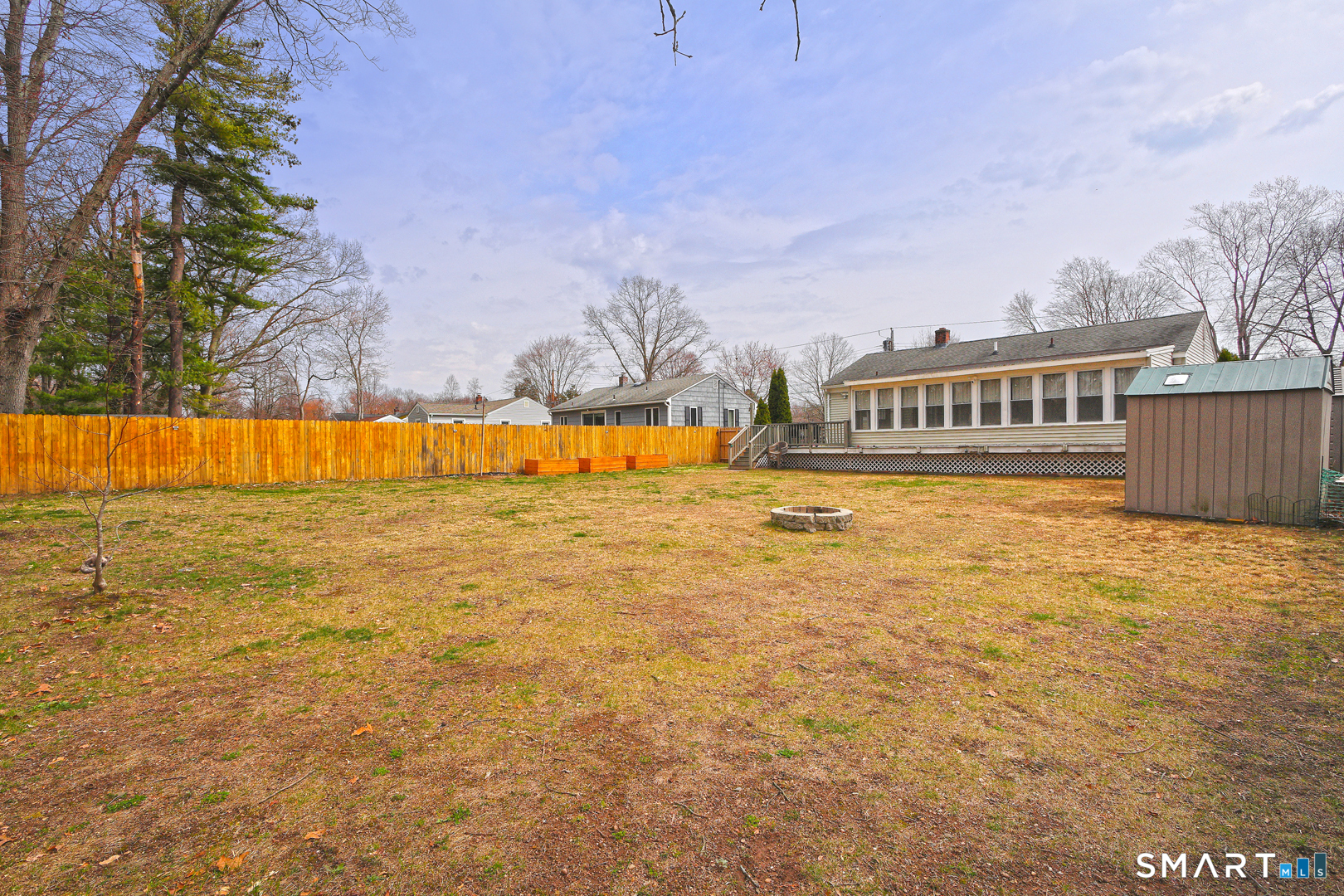 44 Woodvale Road West Haven CT 06516