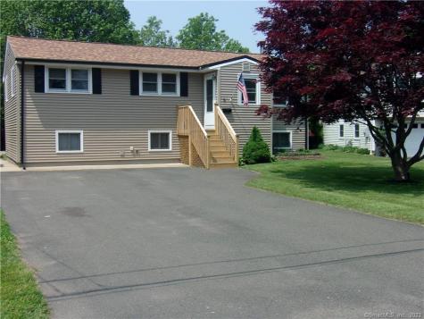 5 Hart Place Plainville CT 06062
