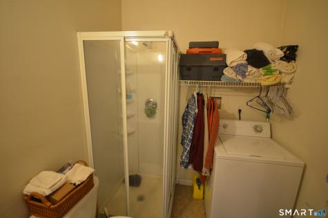 1376 Chopsey Hill Road Bridgeport CT 06606