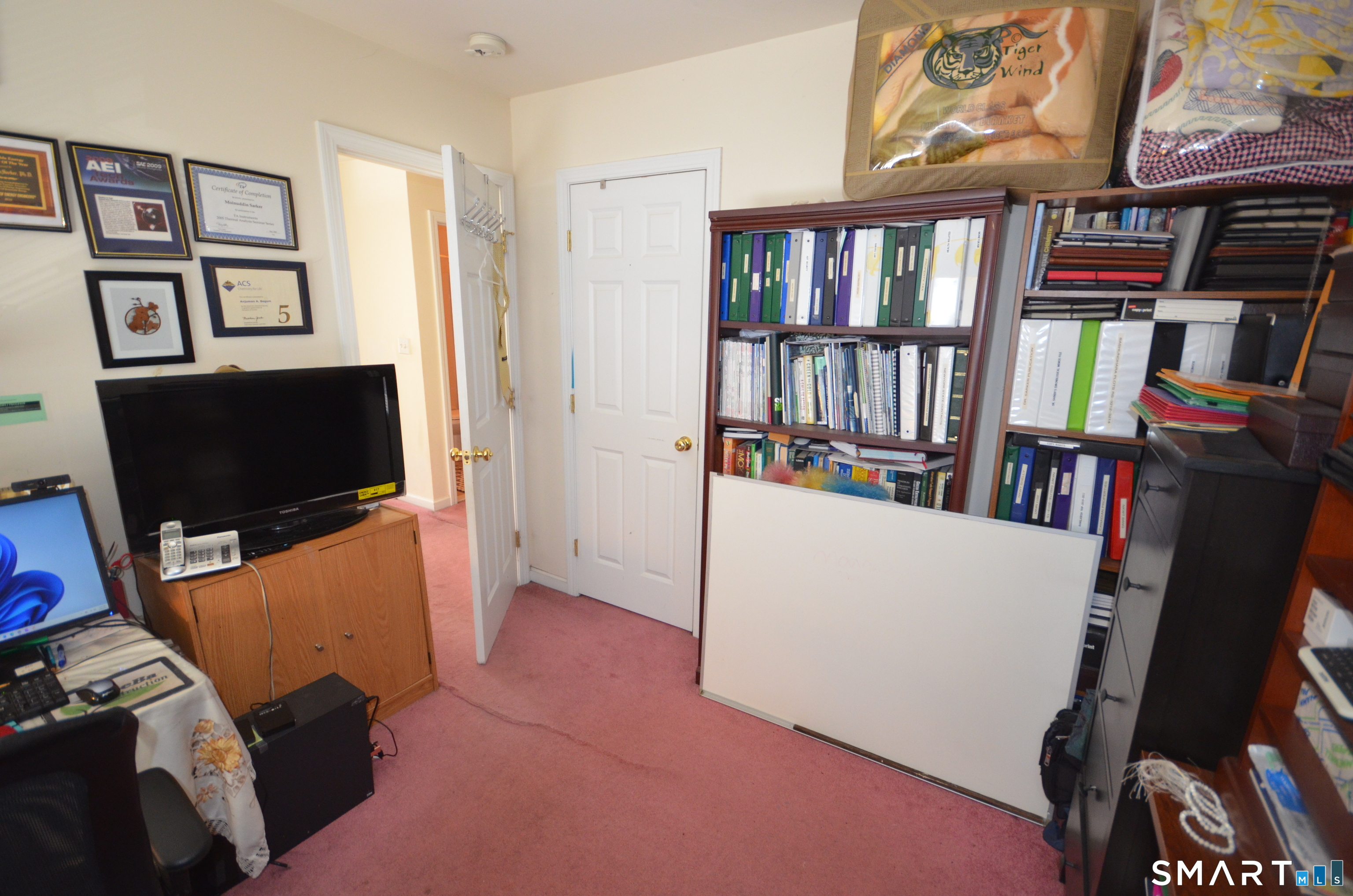 1376 Chopsey Hill Road Bridgeport CT 06606