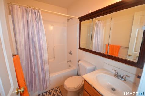 1376 Chopsey Hill Road Bridgeport CT 06606