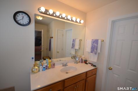 1376 Chopsey Hill Road Bridgeport CT 06606