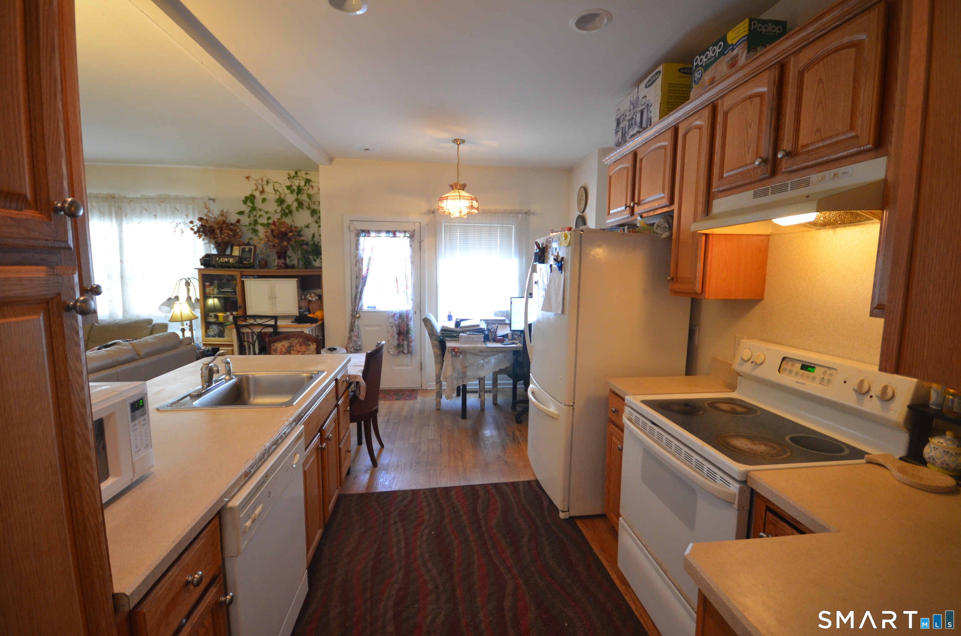 1376 Chopsey Hill Road Bridgeport CT 06606