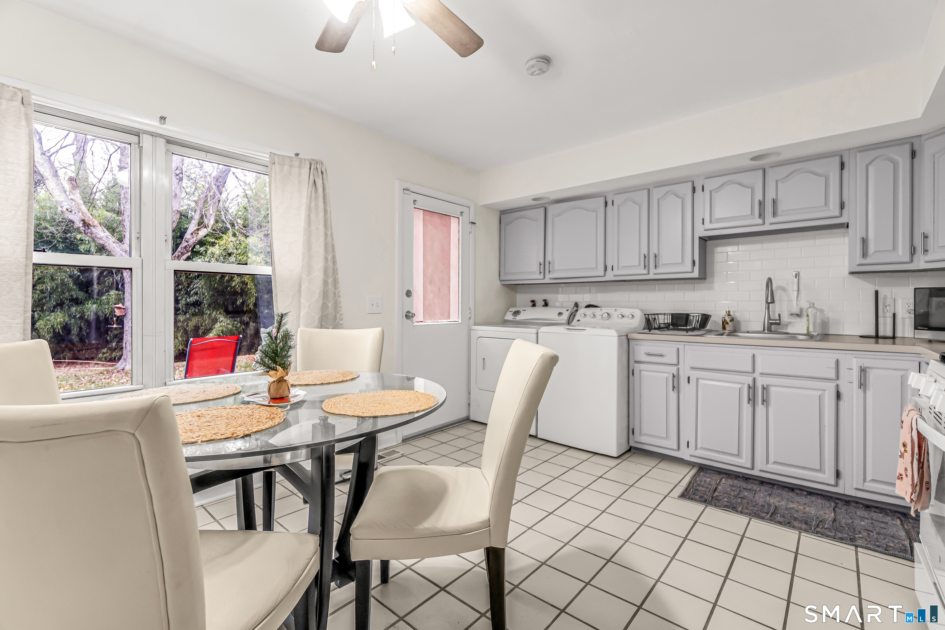 252 Bear Paw Road Bridgeport CT 06606