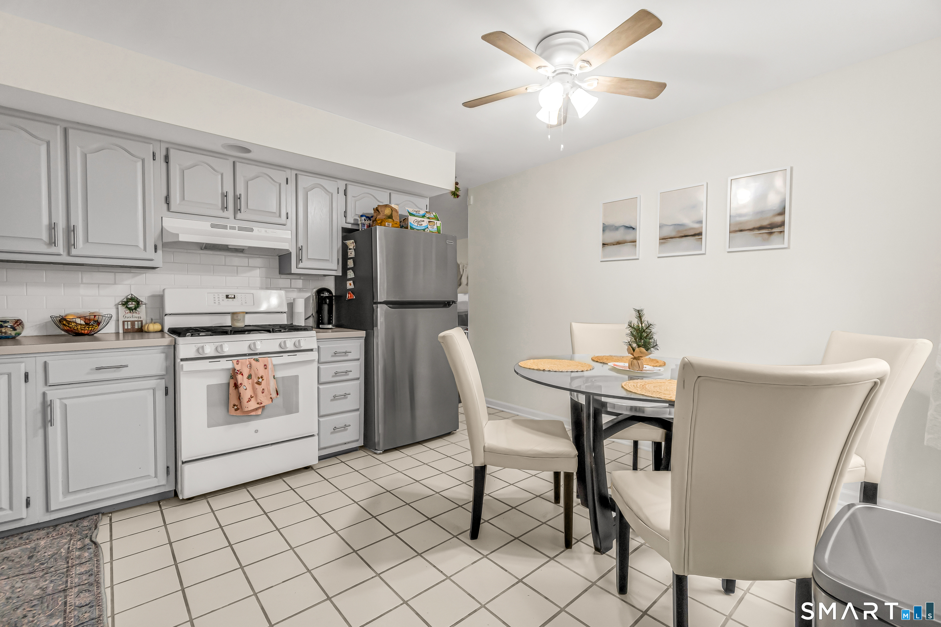 252 Bear Paw Road Bridgeport CT 06606