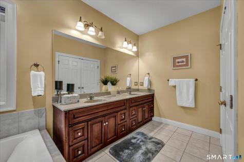 80 Acre Way Southington CT 06489