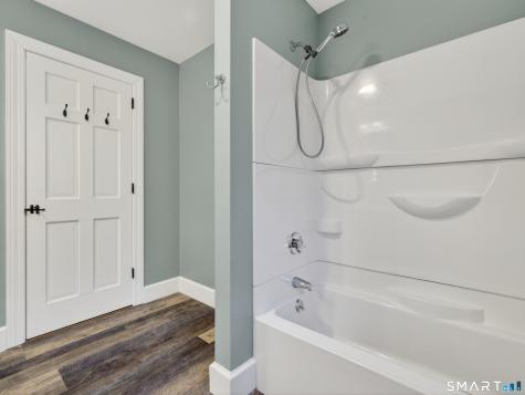 34 Valley Drive Salem CT 06420