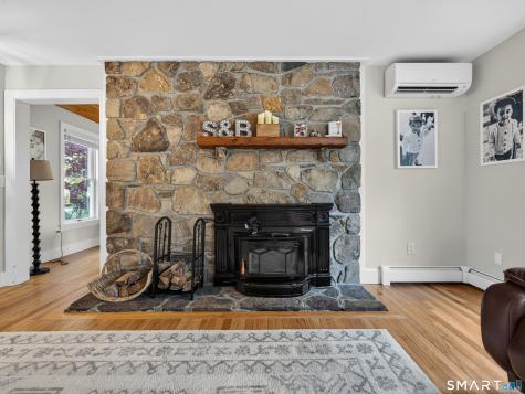 34 Valley Drive Salem CT 06420