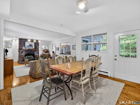 198 Grassy Hill Road East Lyme CT 06333