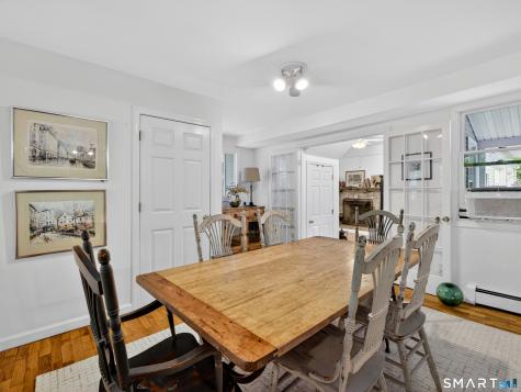 198 Grassy Hill Road East Lyme CT 06333