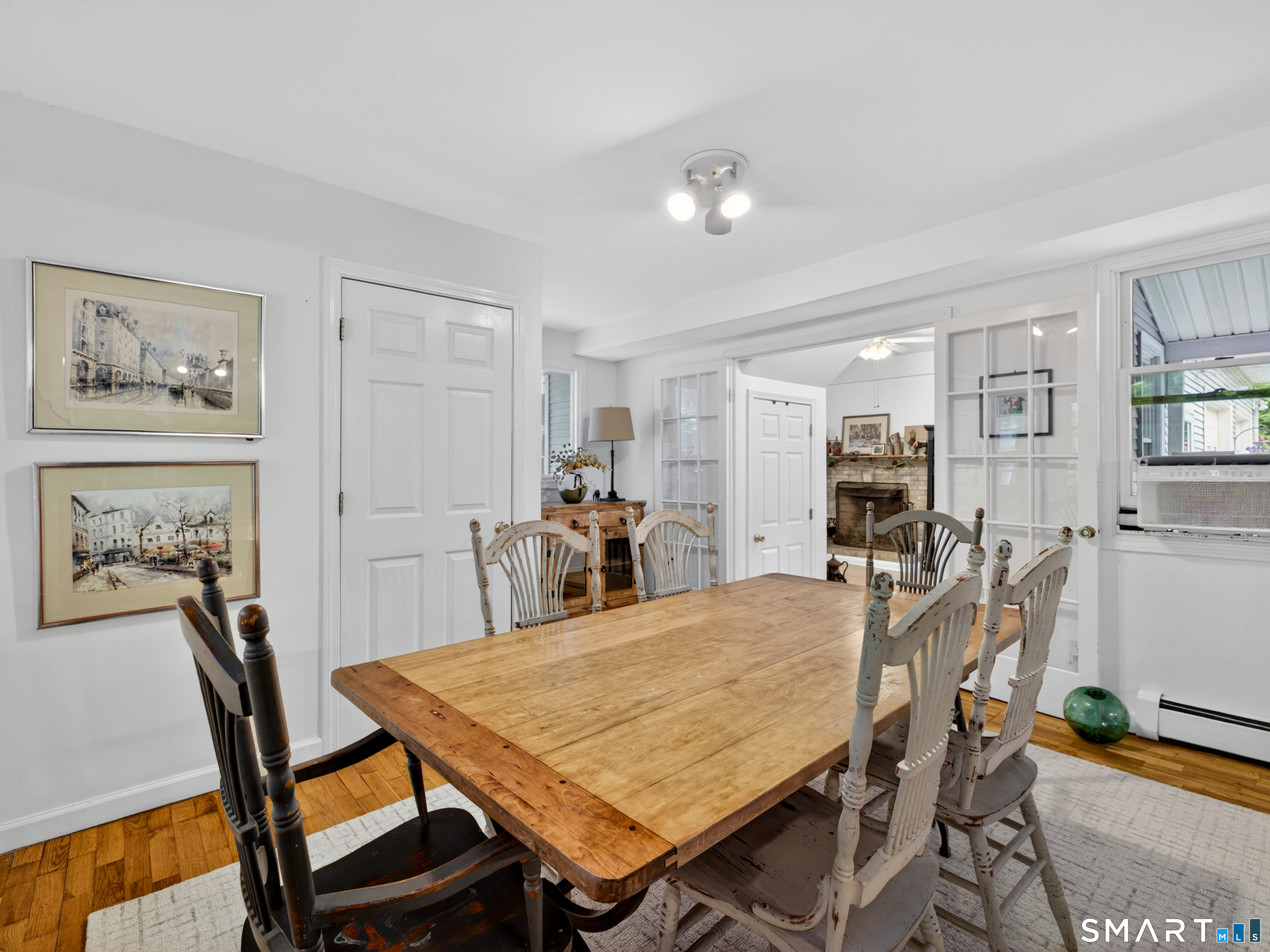 198 Grassy Hill Road East Lyme CT 06333