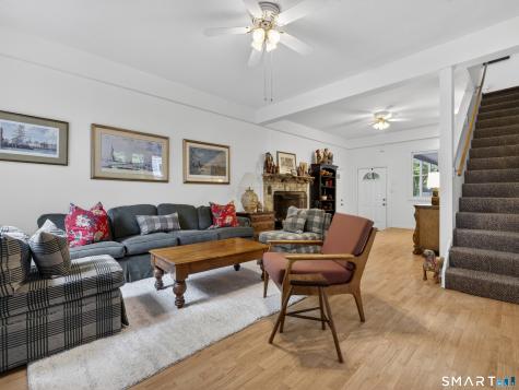 198 Grassy Hill Road East Lyme CT 06333