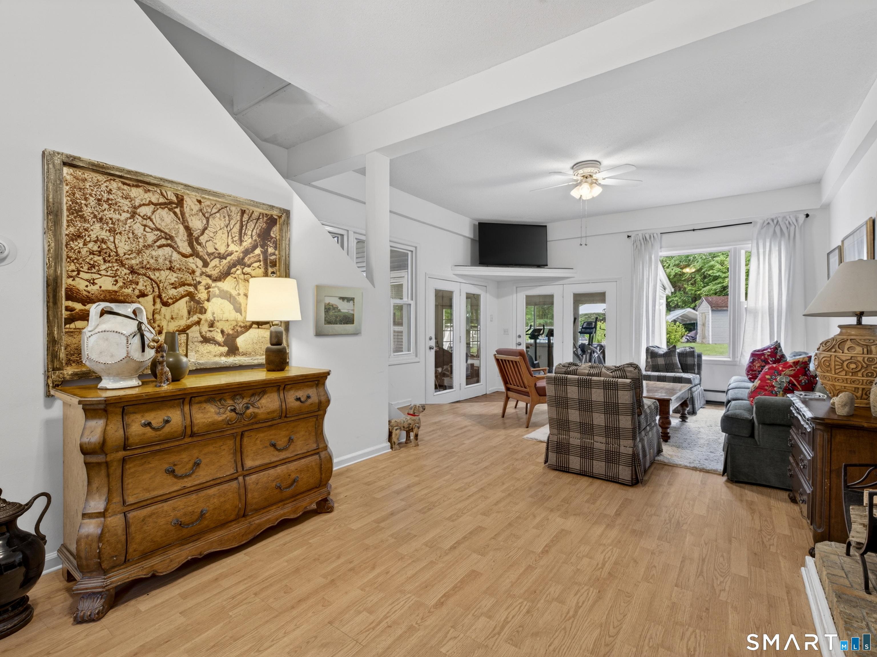 198 Grassy Hill Road East Lyme CT 06333