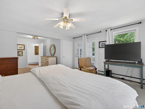 198 Grassy Hill Road East Lyme CT 06333