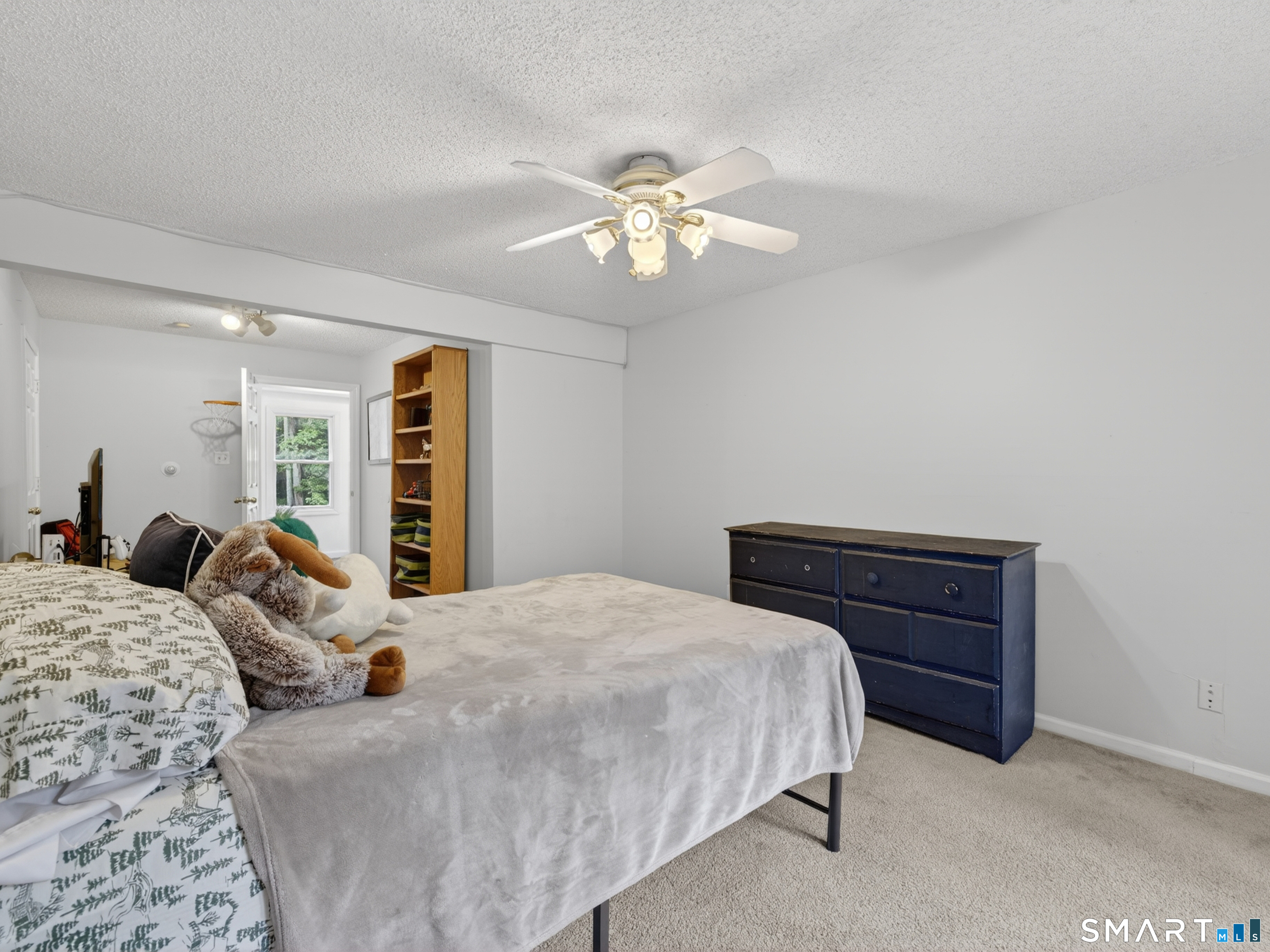 198 Grassy Hill Road East Lyme CT 06333