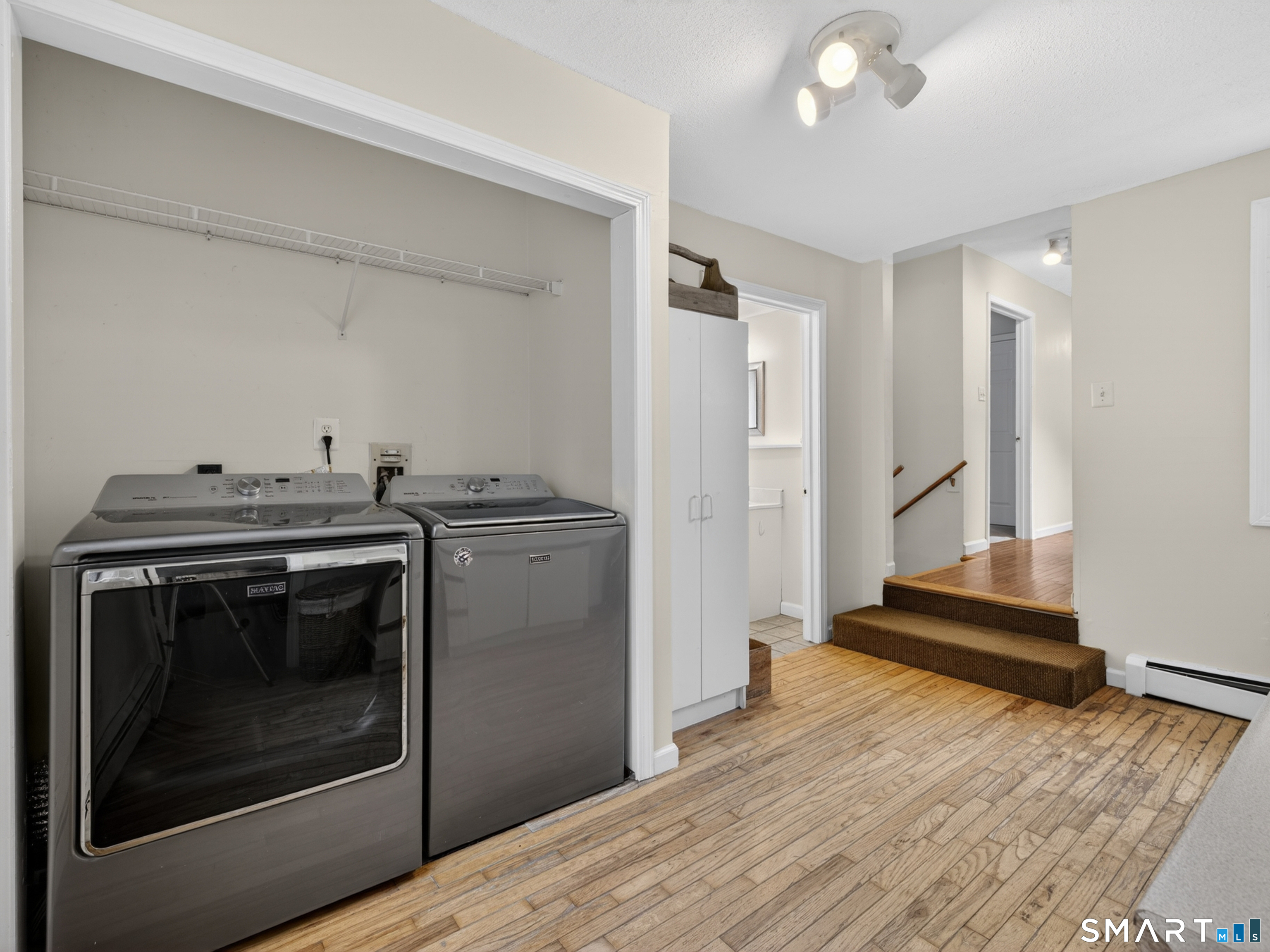 198 Grassy Hill Road East Lyme CT 06333