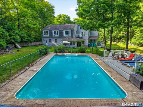 198 Grassy Hill Road East Lyme CT 06333