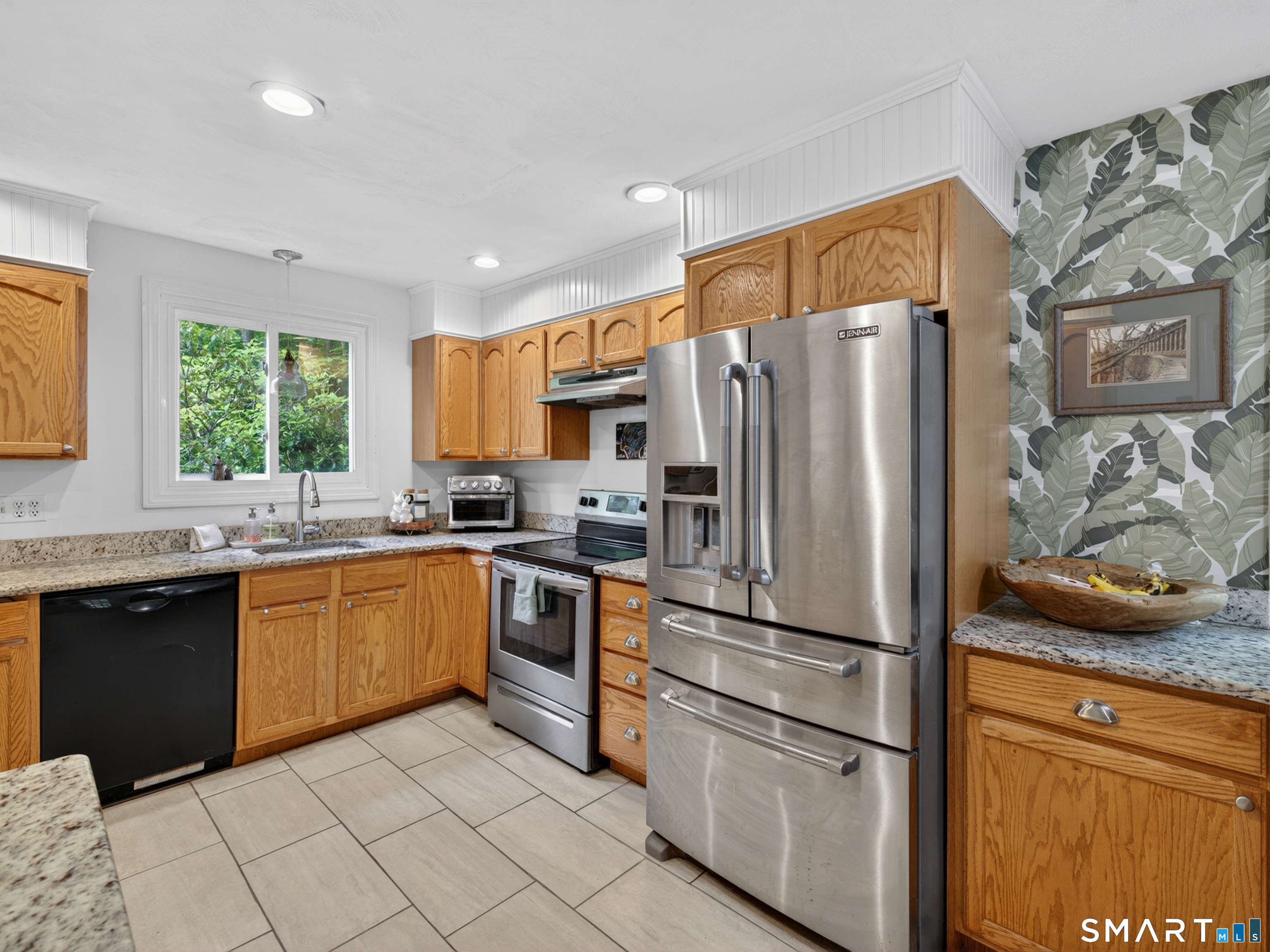198 Grassy Hill Road East Lyme CT 06333