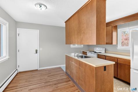 2 Hazel Court Simsbury CT 06070