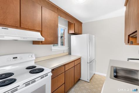 2 Hazel Court Simsbury CT 06070