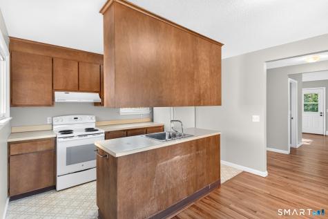 2 Hazel Court Simsbury CT 06070