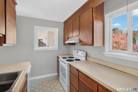 2 Hazel Court Simsbury CT 06070