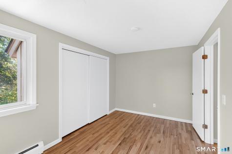 2 Hazel Court Simsbury CT 06070