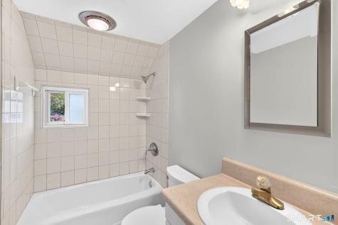 2 Hazel Court Simsbury CT 06070
