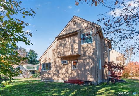 2 Hazel Court Simsbury CT 06070