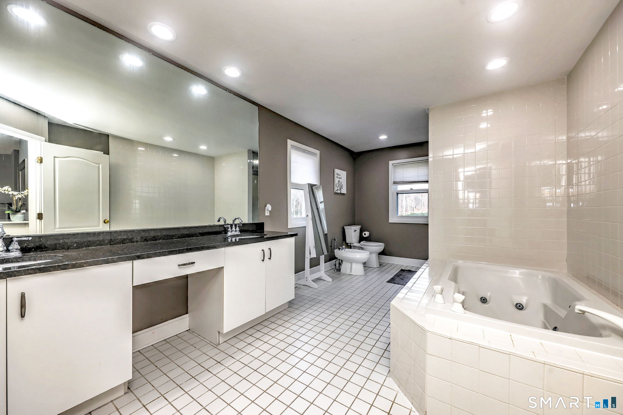 30 Stonewall Lane Monroe CT 06468