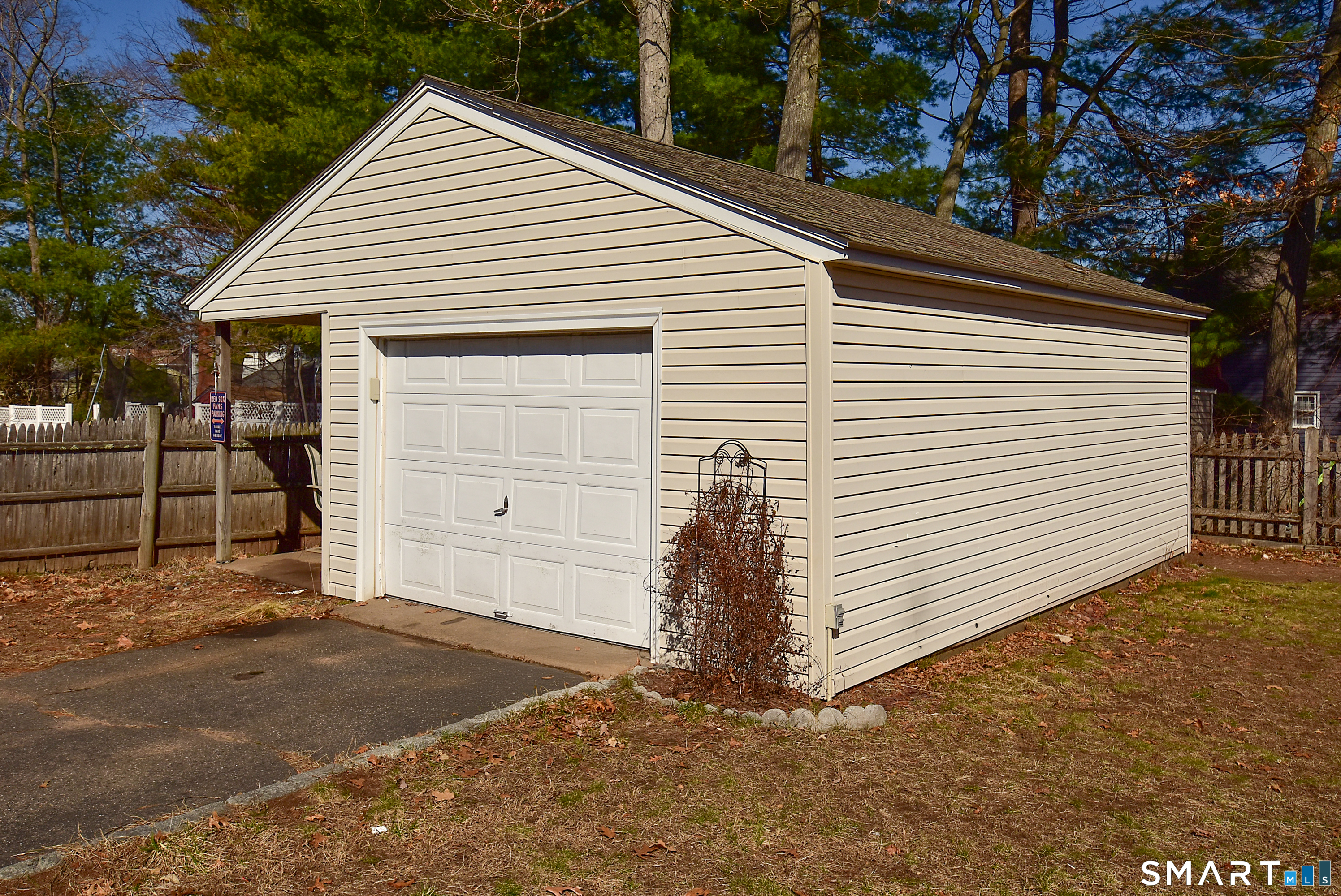 3 French Road Manchester CT 06042