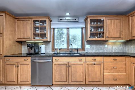 240 Quenby Place Stratford CT 06614