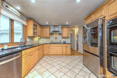 240 Quenby Place Stratford CT 06614
