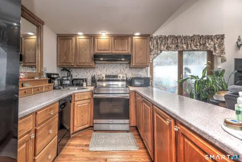 240 Quenby Place Stratford CT 06614
