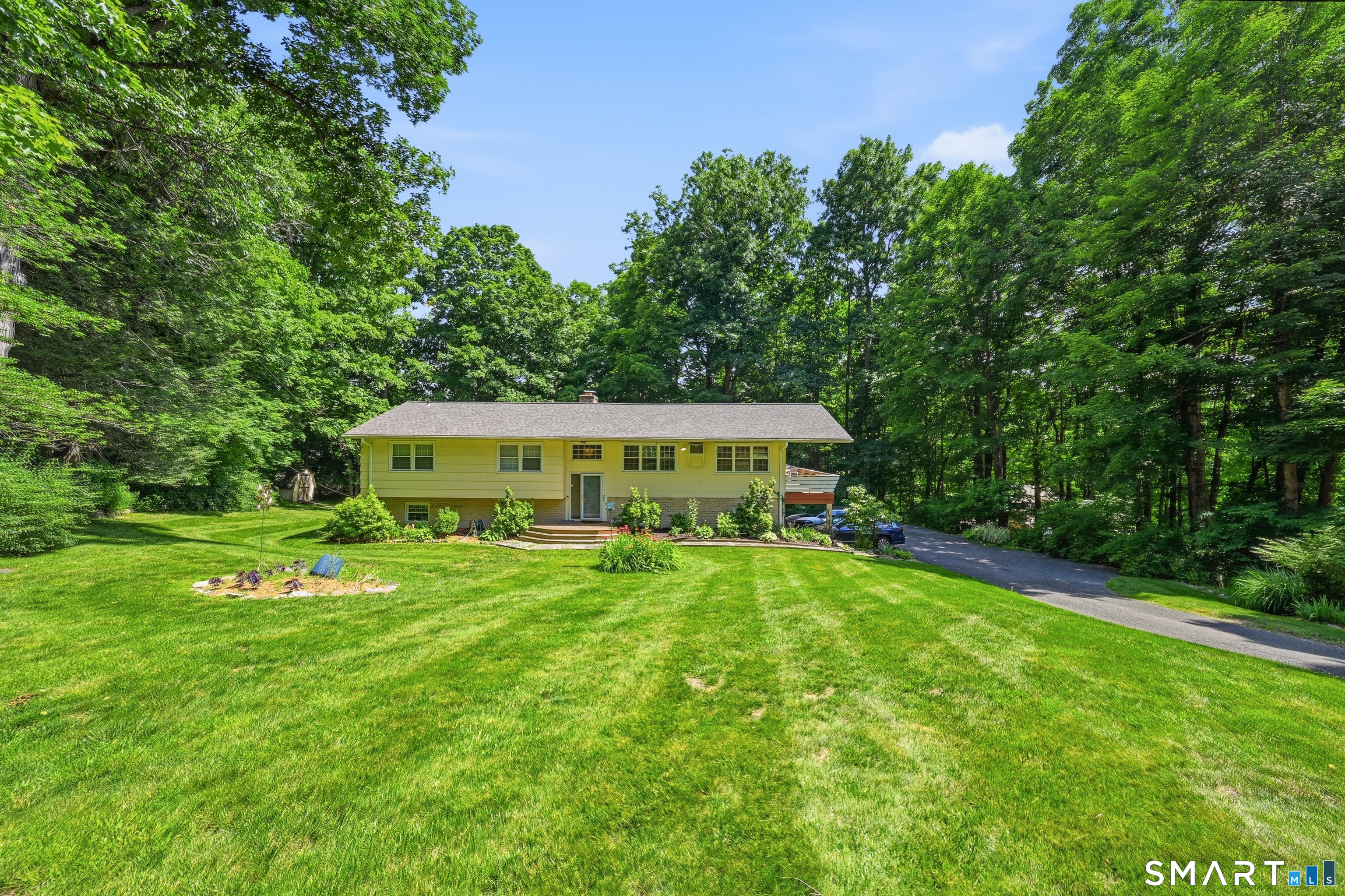 3 Birchcrest Drive Danbury CT 06811